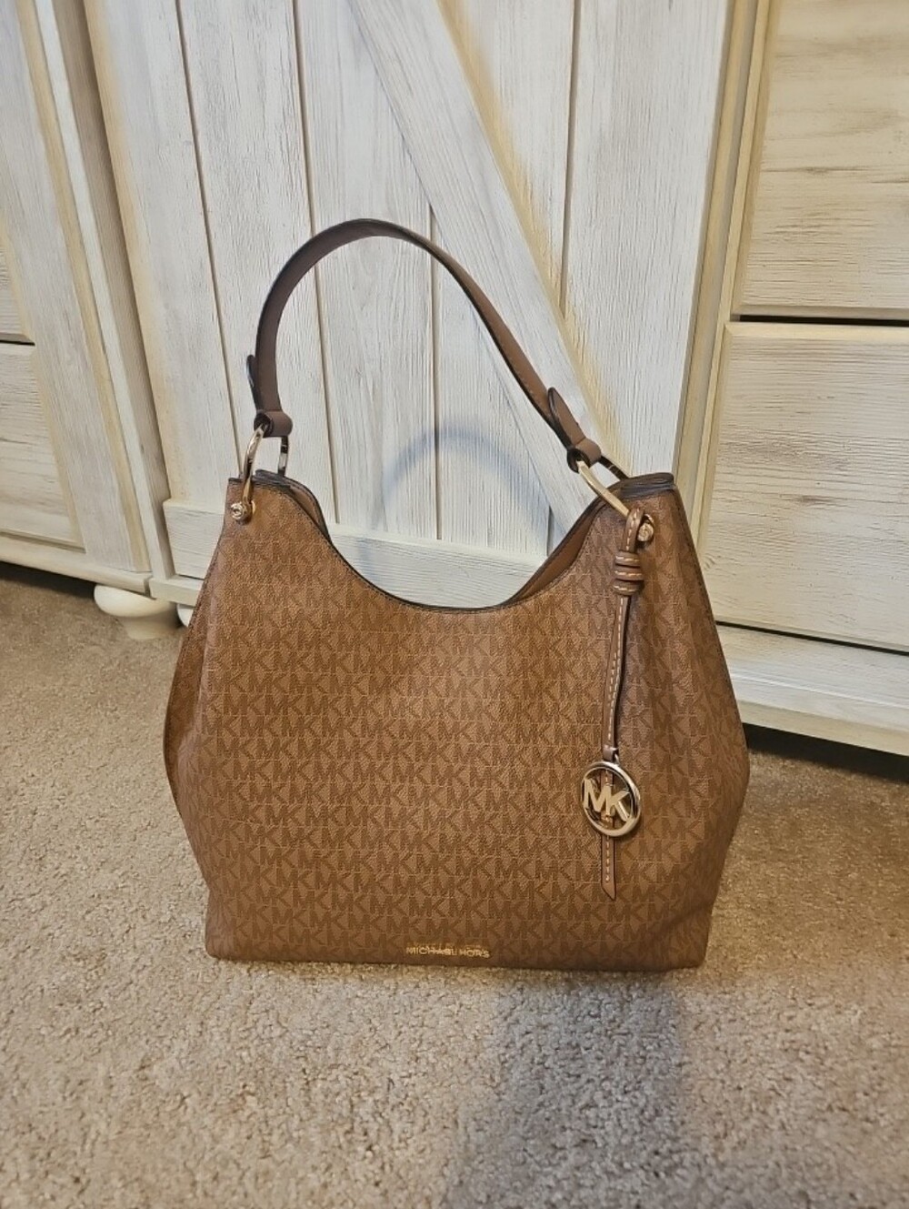 Michael Kors JOAN LG SHOULDER BAG
